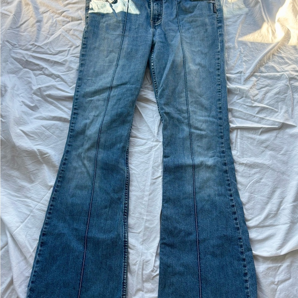 Classic Silver Women's Blue Jeans